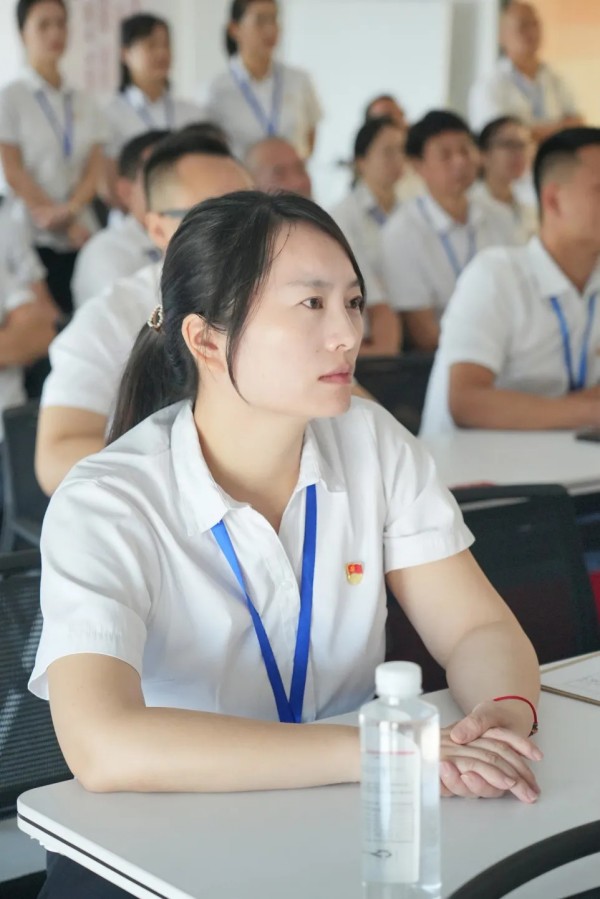 湖南駿達(dá)集團(tuán)有限公司,長沙城市交通,校車運(yùn)營,安保服務(wù),新能源科技